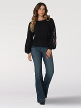 Load image into Gallery viewer, Wrangler Retro® Punchy Top Black