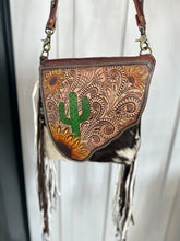 Load image into Gallery viewer, Saguaro Creek Concealed-Carry Bag