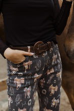 Load image into Gallery viewer, Talon High Desert Women's Belt in Brown