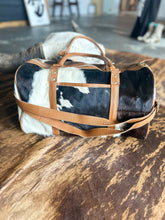 Load image into Gallery viewer, Onyx traveller bag