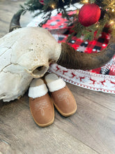 Load image into Gallery viewer, Dolly Bootstitch Slippers - Fawn