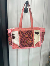Load image into Gallery viewer, Tonga Ridge Small Bag in Salmon & Pink