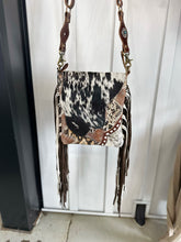 Load image into Gallery viewer, Culver Draw Fringed Concealed-carry Bag