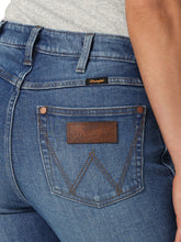 Load image into Gallery viewer, Wrangler® Retro® The Green Jean - Trumpet Flare - Ginny
