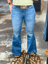 Load image into Gallery viewer, Wrangler® Retro® The Green Jean - Trumpet Flare - Ginny