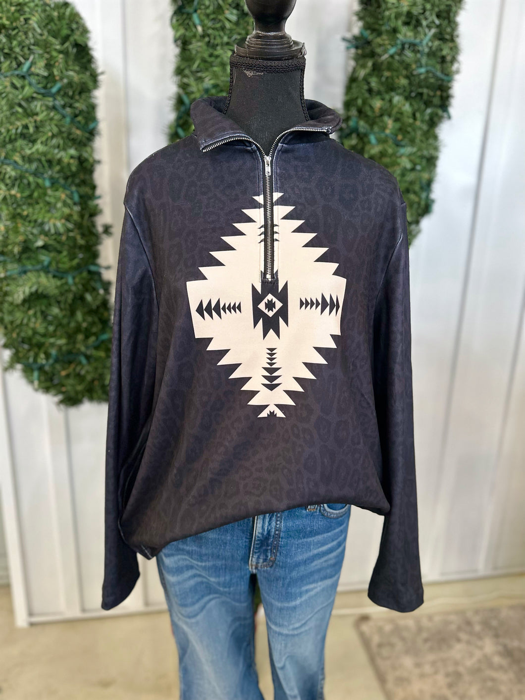 Shadow City Pullover