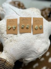 Load image into Gallery viewer, Boho Western White Aztec Silkscreen Stud Earrings
