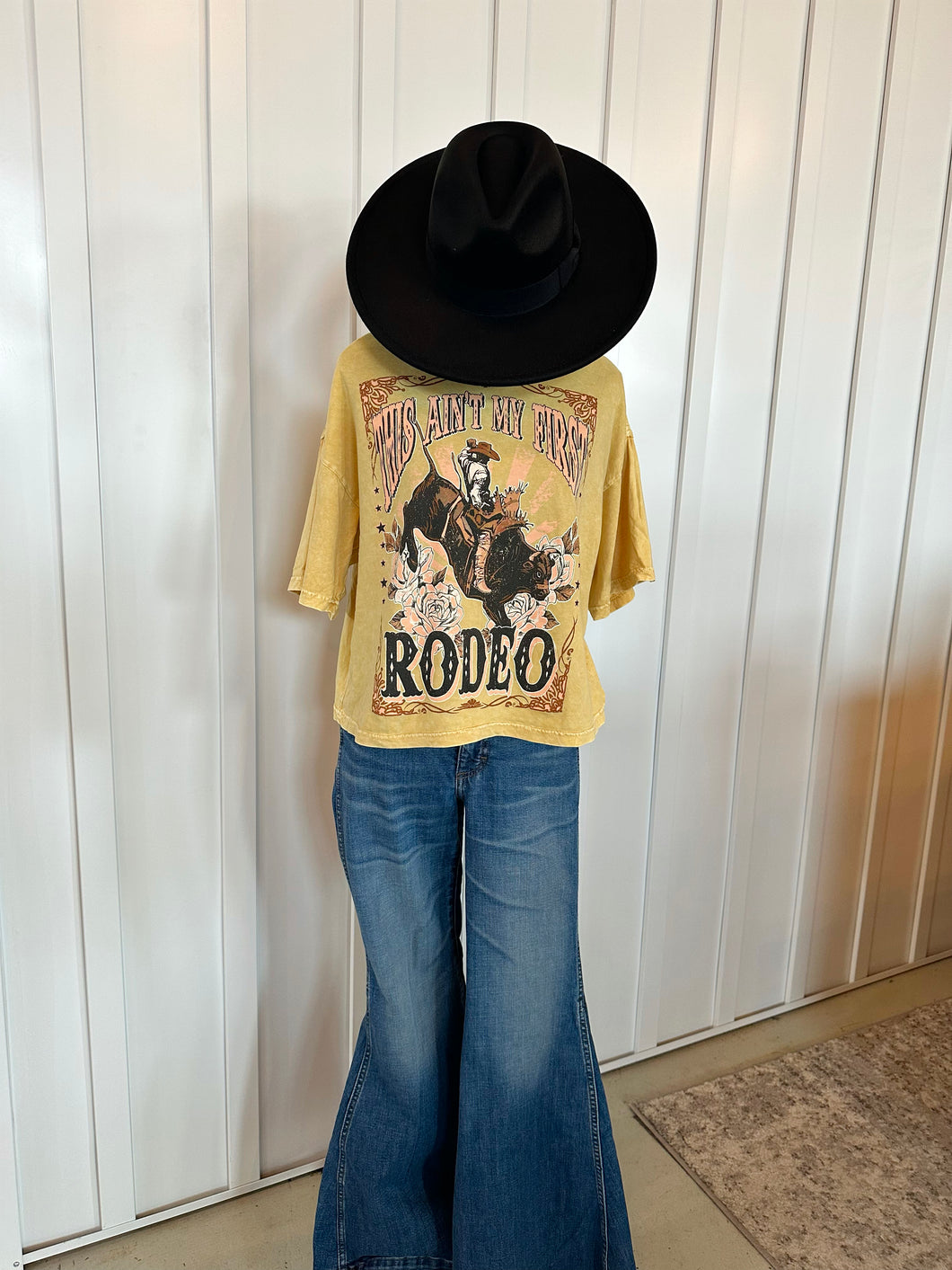 This Ain'T My First Rodeo Mineral Graphic Long Crop Top