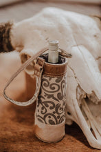 Load image into Gallery viewer, LEAF PRINT WINE BAG
