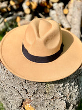 Load image into Gallery viewer, The Rancher Hat &quot;Camel&quot;
