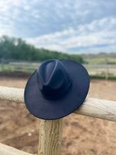 Load image into Gallery viewer, The Rancher Hat &quot;Black&quot;
