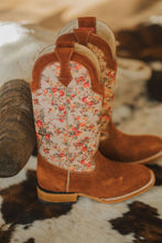 Load image into Gallery viewer, Tobacco x Floral Rancherr Rodeo Boot
