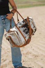 Load image into Gallery viewer, AMORE HAIRON DUFFLE BAG
